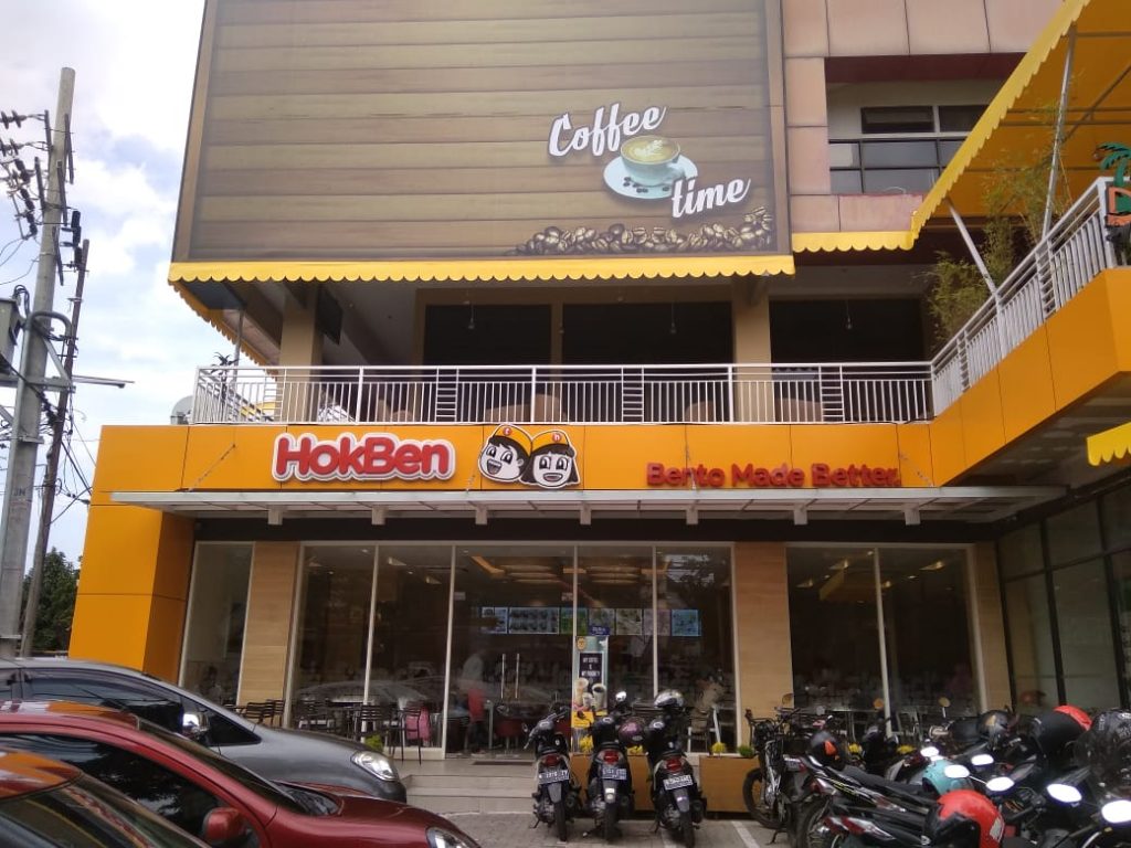 Mencoba Menu Baru Spicy Teriyaki di Hokben Soehat