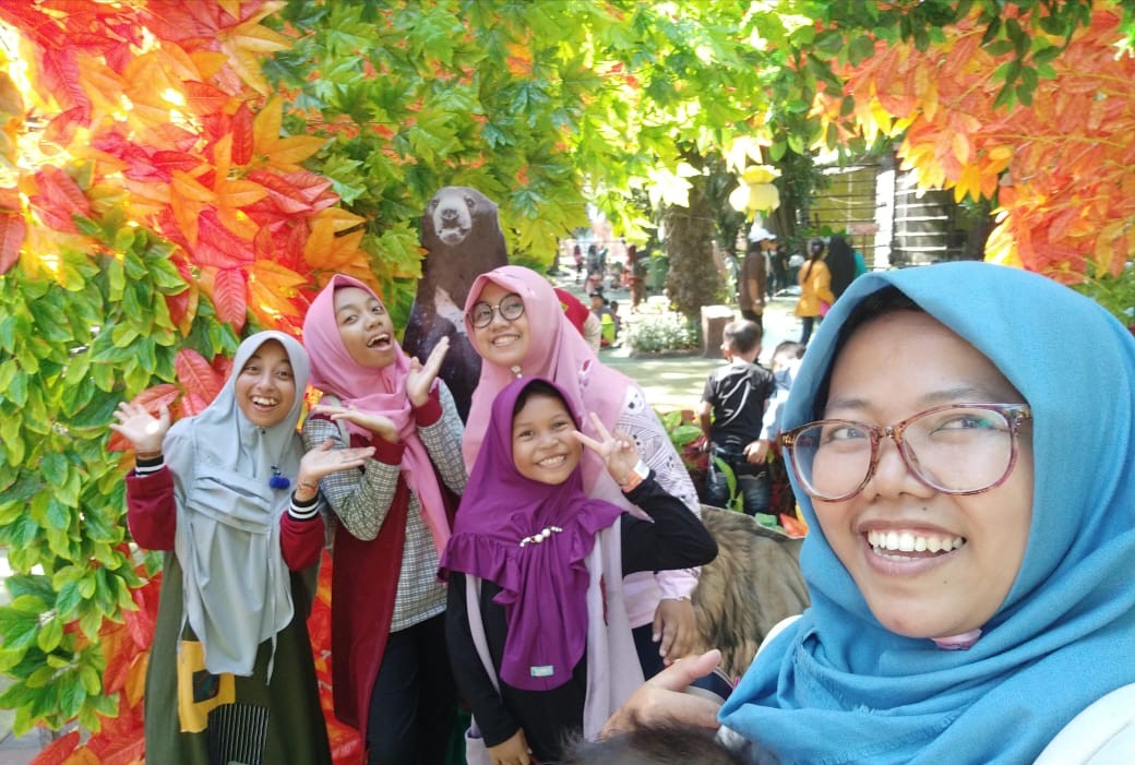 Wisata Edukasi, Kebun Binatang Surabaya