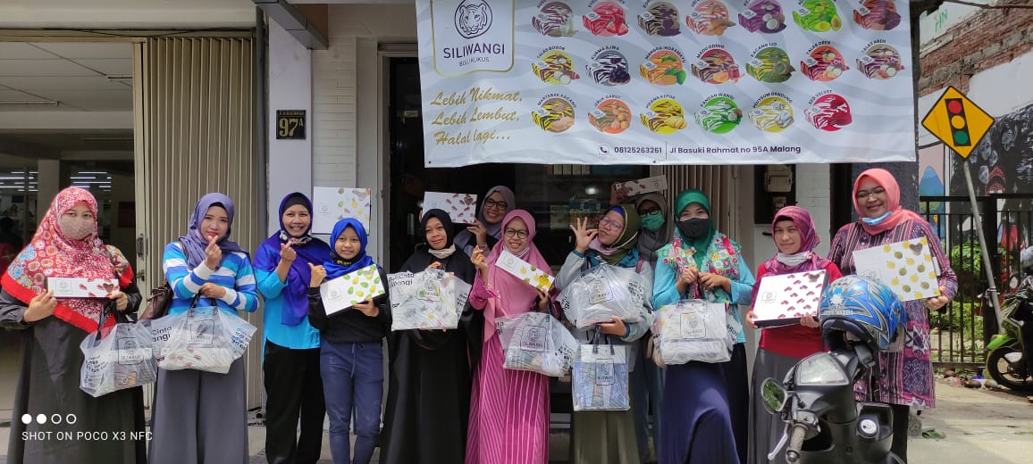 Menikmati Kebersamaan Bersama Bolu Cinta Siliwangi